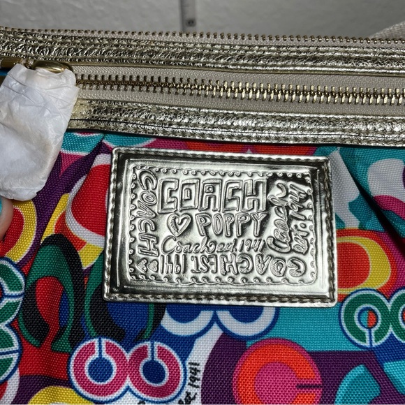 NWT - Coach Poppy Pop C Graffiti Metallic Gold Patchwork Swingpack Crossbody Bag - Picture 3 of 12